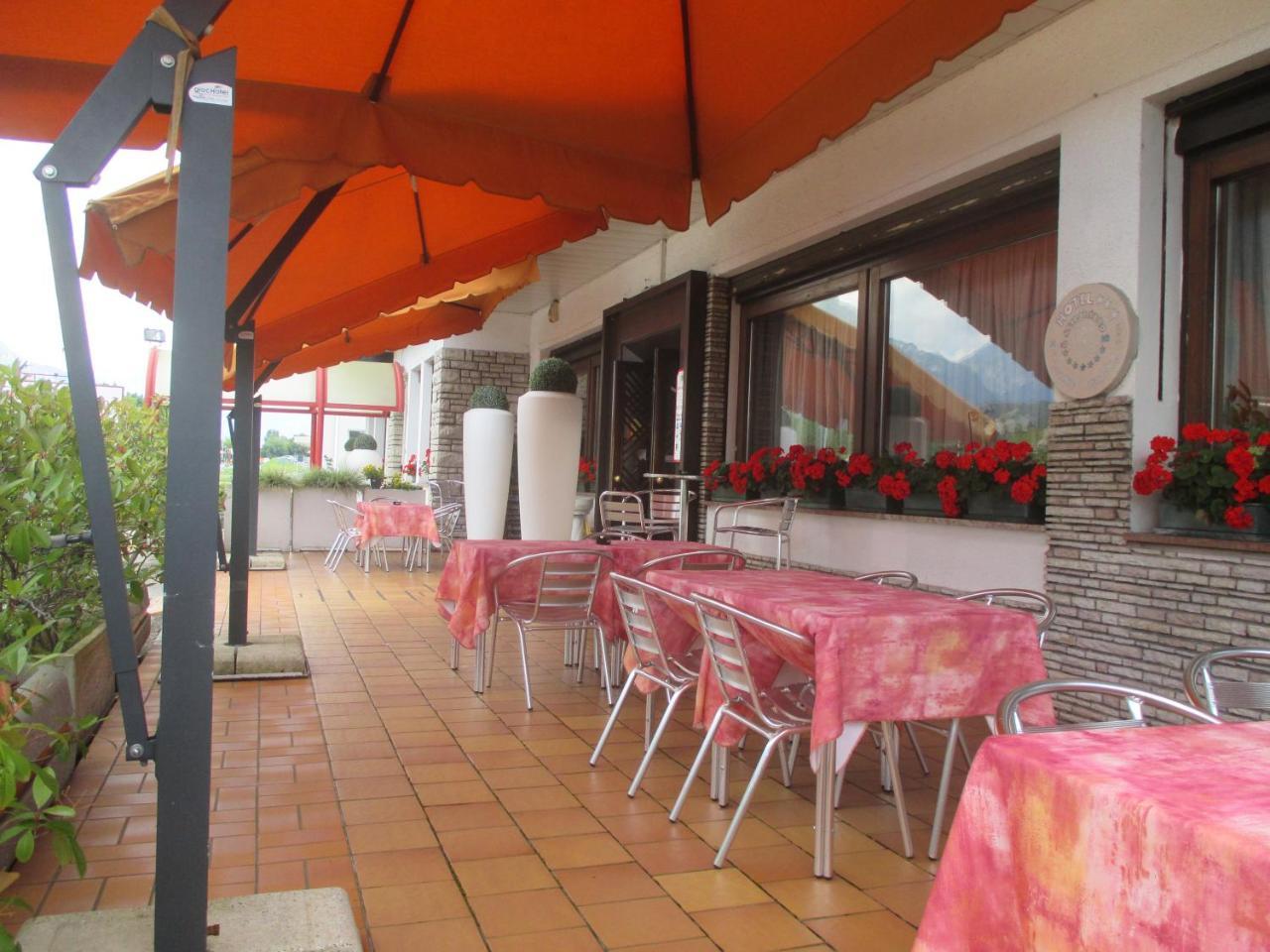 Hotel O'Scugnizzo 2 贝卢诺 外观 照片